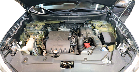 Rustbeskyttelse Maribo på Lolland. Bilens Motorrum